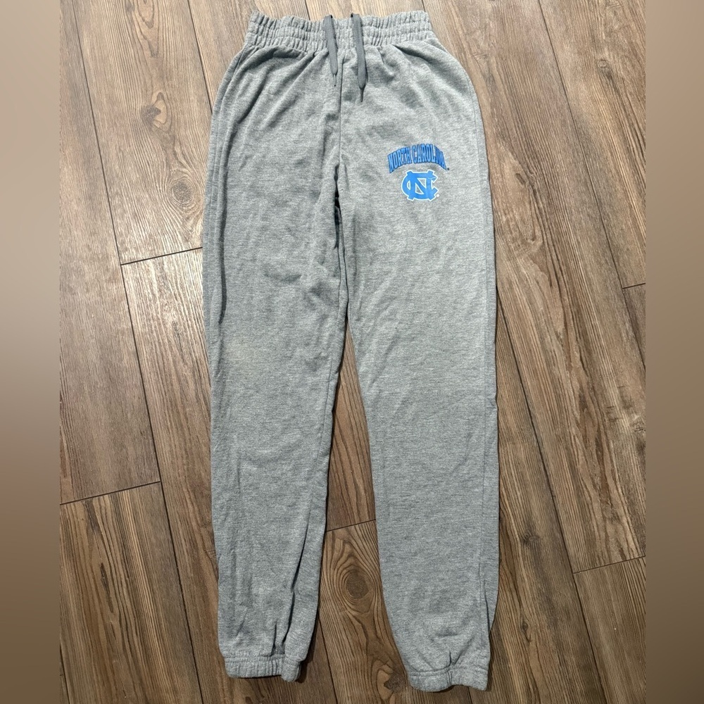 UNC Tar Heels Pro Edge Gray Jogger Sweatpants Drawstring NCAA Size S